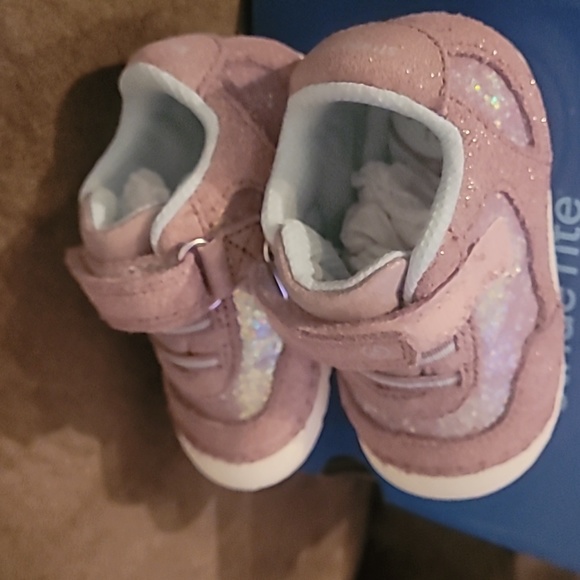 Stride Rite Shoes for New Walkers Never used - Picture 3 of 3